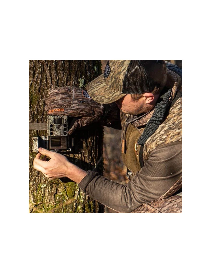 Cámara BUSHNELL Core S-4K No-Glow Treebark Camo (multilenguaje)