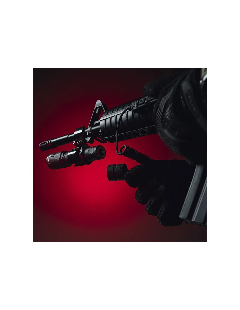 Linterna led ARMYTEK Dobermann Pro Magnet USB - luz blanca