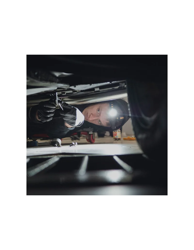 Linterna led ARMYTEK Wizard C2 Magnet USB - luz blanca