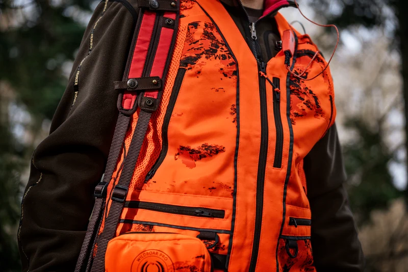 Härkila Wildboar Pro Blaze Camo Weste