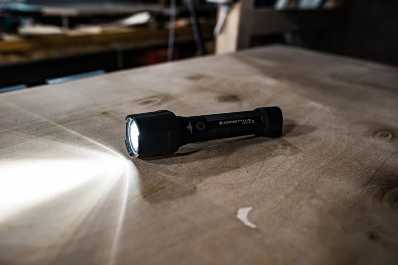 Taschenlampe P7R Work Edition 2020