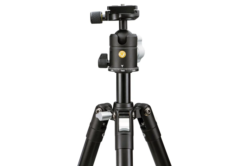 Vanguard Vesta FB 235AB - Trípode de viaje de aluminio