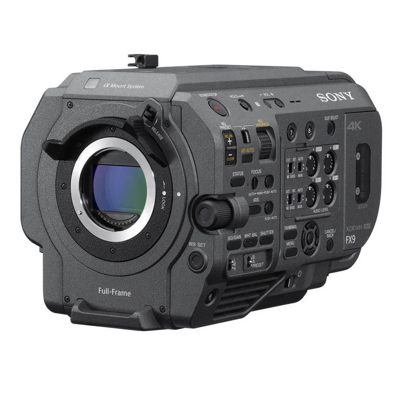 Sony PXW-FX9 + SEL FE 28- 135MM POWERZOOM f / 4.0G (PXW-FX9VK)