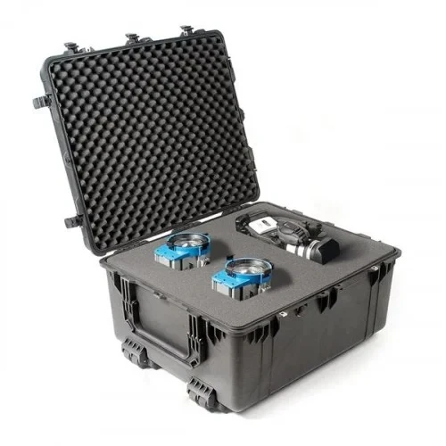 Peli™ 1690 Valise de protection noire avec mousse