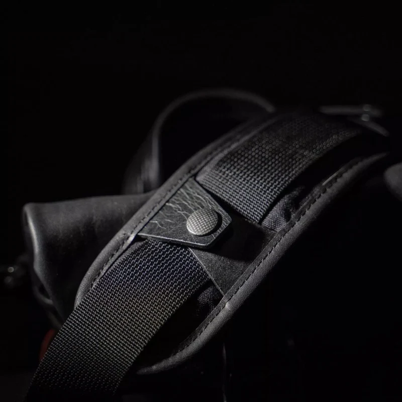 Wotancraft Pilot Travel Appareil photo Bag 2L - cuir noir