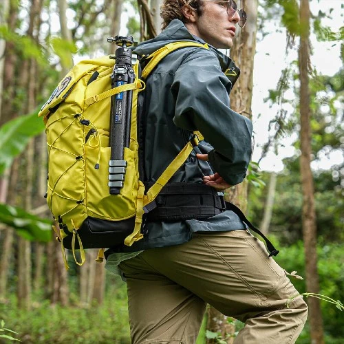 Leofoto Backup Series Sac à Dos 35L Jaune Incl. Grand Séparateur